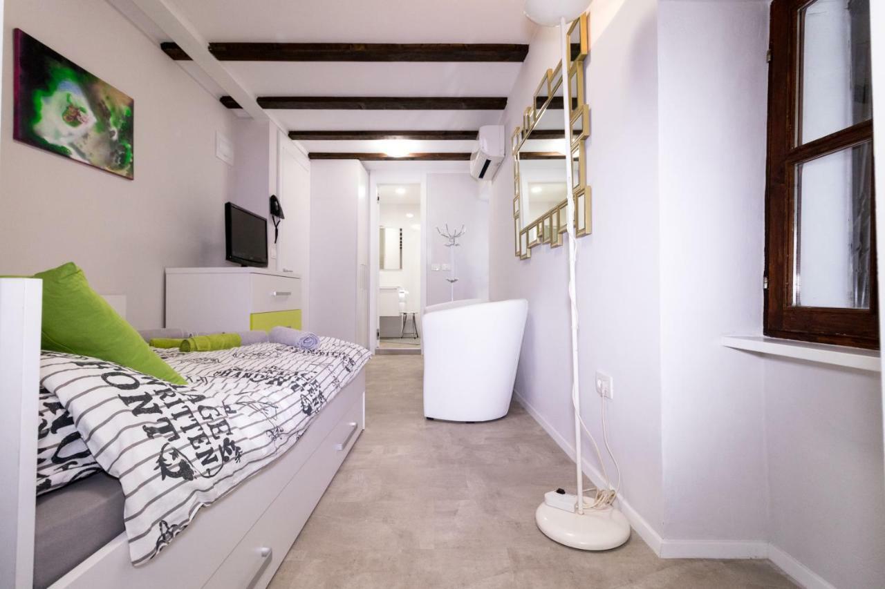 Apartments Bella Tara Piran Exterior photo